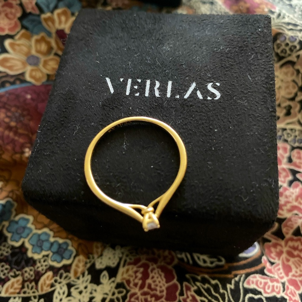 14k gold emerald cut diamond ring